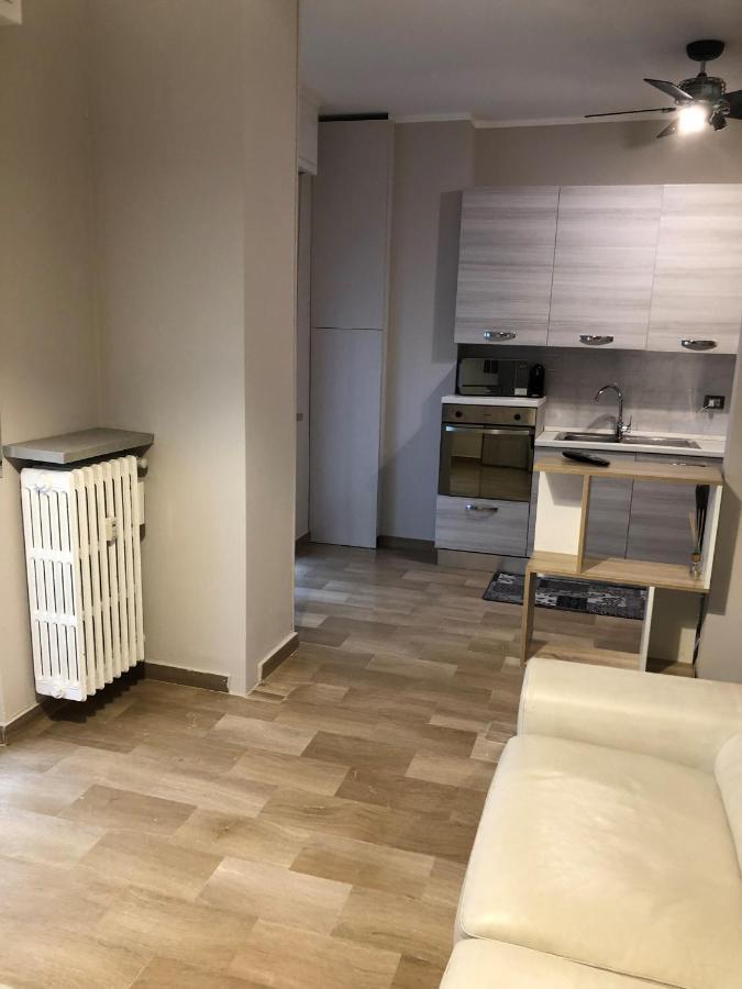 Apartamento Cini Infinity House Cinisello Balsamo Exterior foto